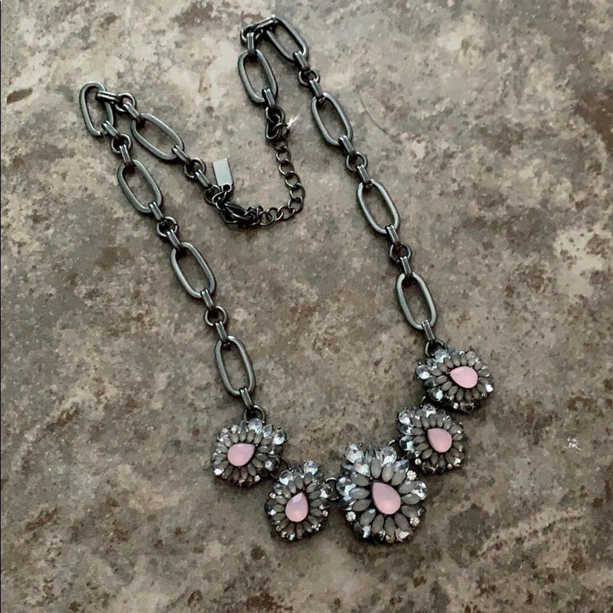 Gray Pink Crystal Adjustable Necklace 5$